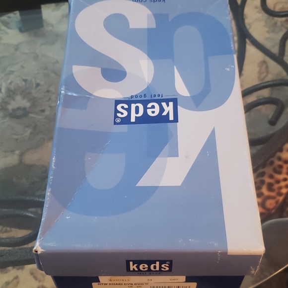 New RARE discontinued khaki keds - Picture 8 of 8